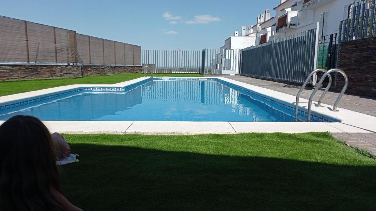 Apartamento Gigonza Segura de León Εξωτερικό φωτογραφία